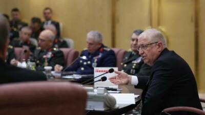 Milli Savunma Bakanı Yaşar Güler, Kara Kuvvetleri Komutanlığında gerçekleştirilen değerlendirme