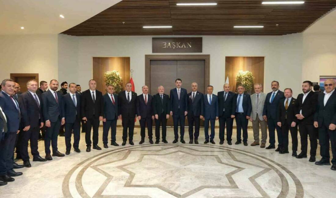 Çorum Belediyesi’ni ziyaret eden Çevre, Şehircilik ve İklim Değişikliği Bakanı