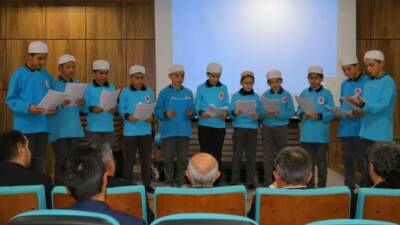 Kaleardı Kur’an kursunda düzenlenen söyleşi programında, Erdem Bayazıt İmam Hatip