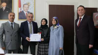 Bilecik’in Bozüyük ilçesinde Kur’an-ı Kerim’i Güzel Okuma Yarışması’nda bölge birincisi