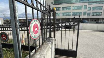 Bolu’da sabah saatlerinde jandarma ekipleri tarafından yapılan operasyonla gözaltına alınan