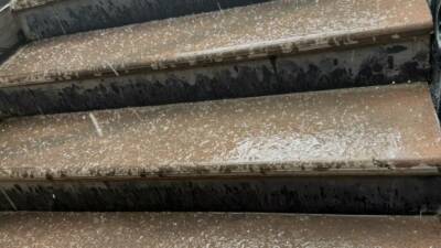 Meteorolojinin sağanak yağış uyarısında bulunduğı Çankırı’da dolu yağışı etkili oldu.