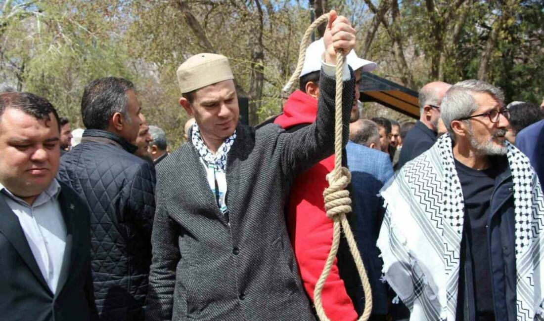 Gaziantep’te sivil toplum kuruluşları İsrail’in Filistinli esirlerin idam edilmesiyle ilgili