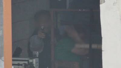 Gaziantep’te ‘teslim ol’ çağrılarına ateşle karşılık vererek 5 kişiyi rehin