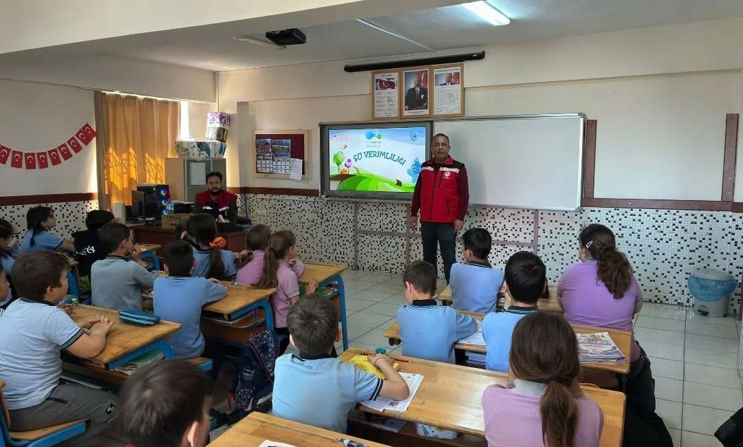 Su verimliliği seferberliği çerçevesinde eğitimlerine devam eden Aydın İl Tarım