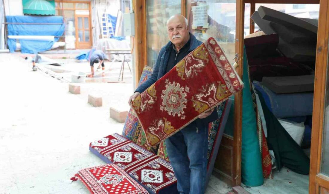 Kırşehir’de havaların ısınması ve ilkbaharın kendini hissettirmesiyle birlikte çadırcılar, hasır