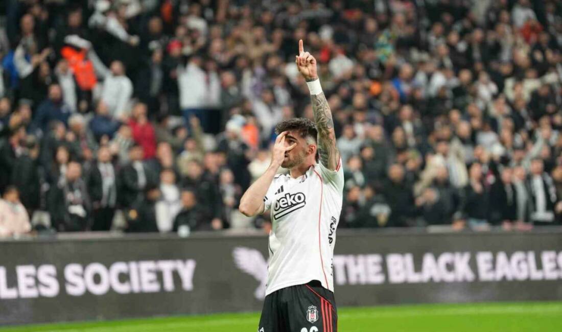 Antalyaspor maçında fileleri sarsan Beşiktaş’ın Portekizli futbolcusu Jota Silva, Süper