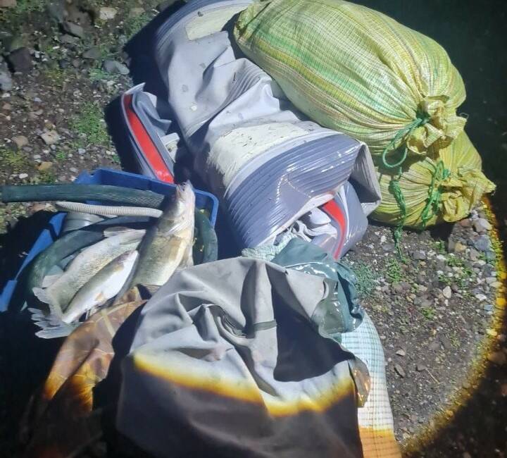 Çorum’da kaçak balık avcılığı yapan şahıslar fotokapanlar sayesinde yakalandı. Şahıslara