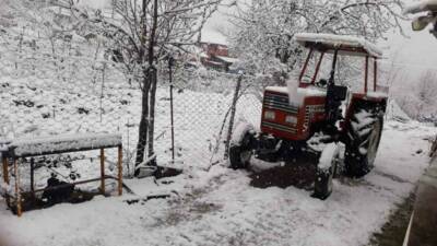 Samsun’un Kavak ilçesinde gün boyu etkili olan yağmur, akşam saatlerinde