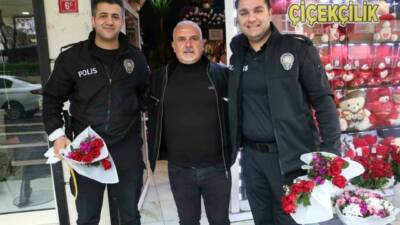 Diyarbakır’da bir çiçekçi, kavga ihbarı yaparak olay yerine gelen polis