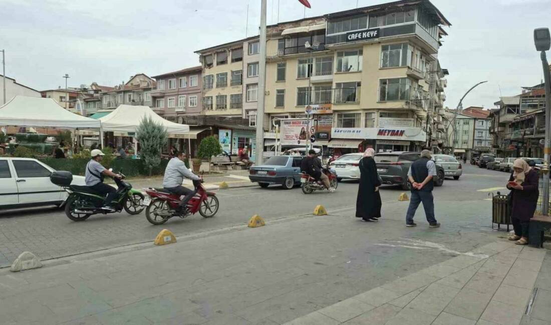 Kütahya’nın Simav ilçesinde 4.8 büyüklüğünde deprem meydana gelirken, ilk belirlemelere
