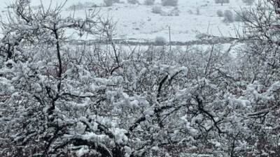 Malatya’da kırsal bölgelerde kar kalınlığı yer yer 10 santimetreye ulaştı.