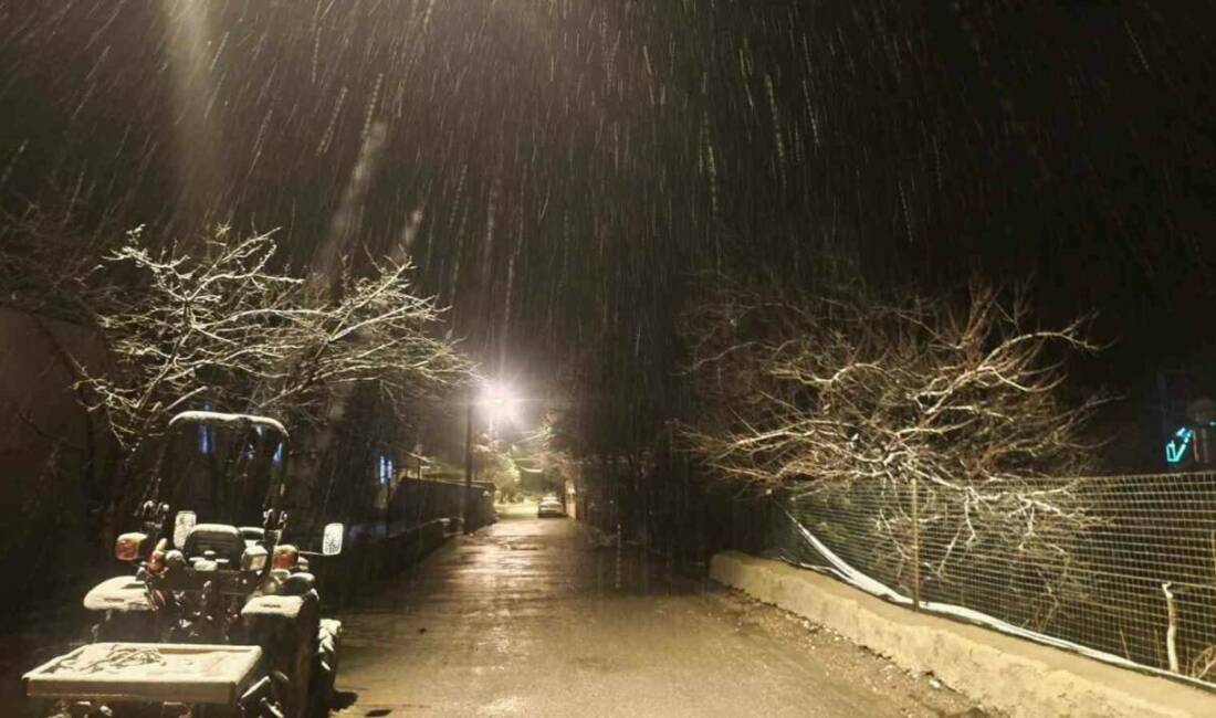 Malatya’nın yüksek rakımlı kırsal bölgelerinde kar yağışı etkisini sürdürürken, ulaşımda