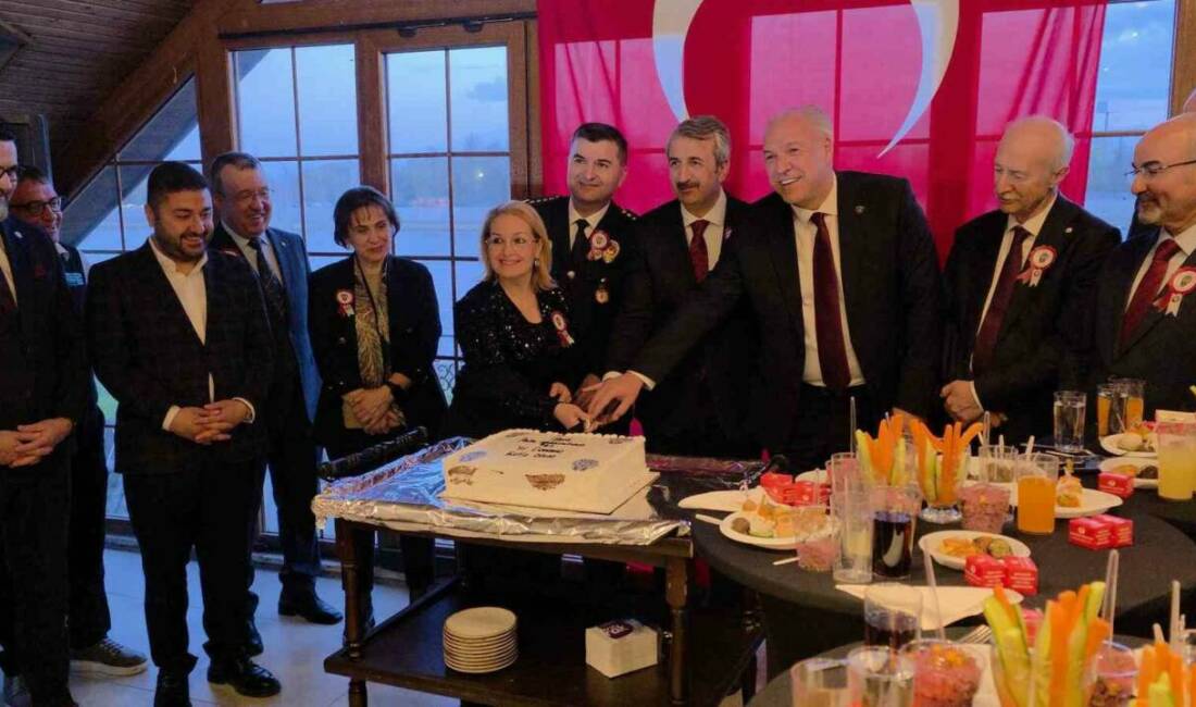 Edirne’de Türk Polis Teşkilatı’nın 181. kuruluş yıl dönümü kapsamında düzenlenen
