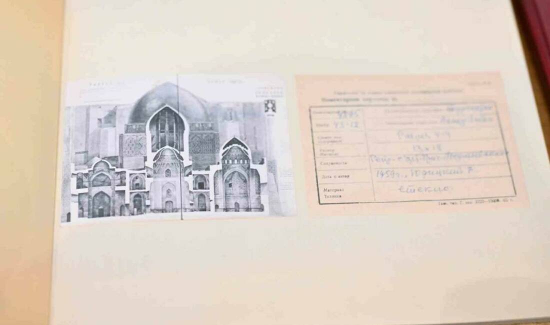 Özbekistan Cumhurbaşkanı Şevket Mirziyoyev, Özbekistan’ın Buhara kentinde Kazakistan Cumhurbaşkanı Kasım