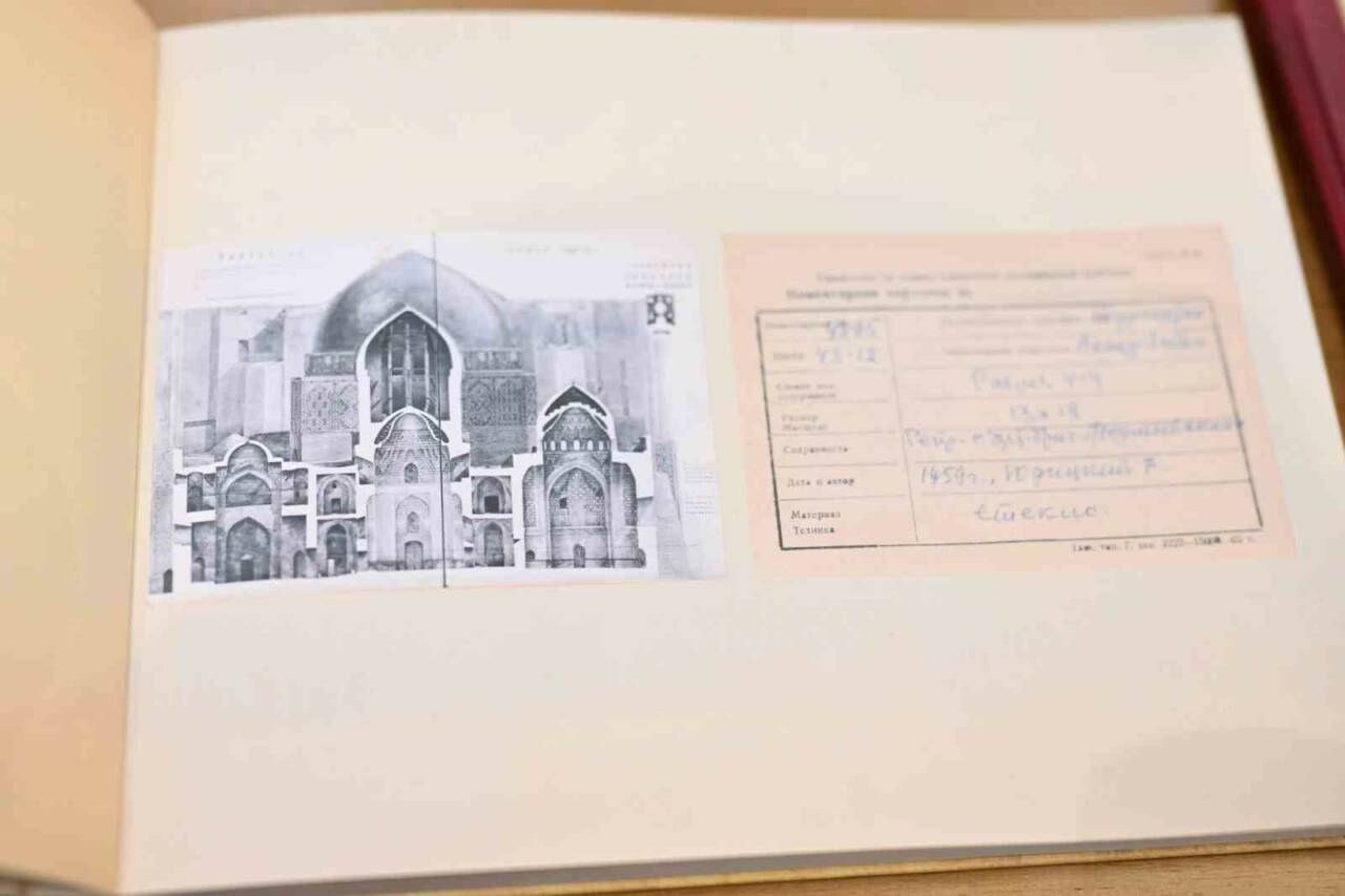 Özbekistan Cumhurbaşkanı Şevket Mirziyoyev, Özbekistan’ın Buhara kentinde Kazakistan Cumhurbaşkanı Kasım