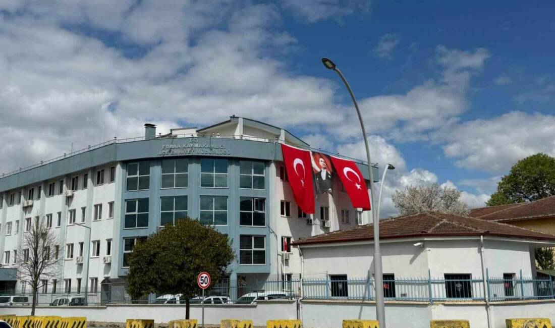 Tokat’ın Erbaa ilçesinde uygulama noktasında “dur” ihtarına uymayarak kaçan araç