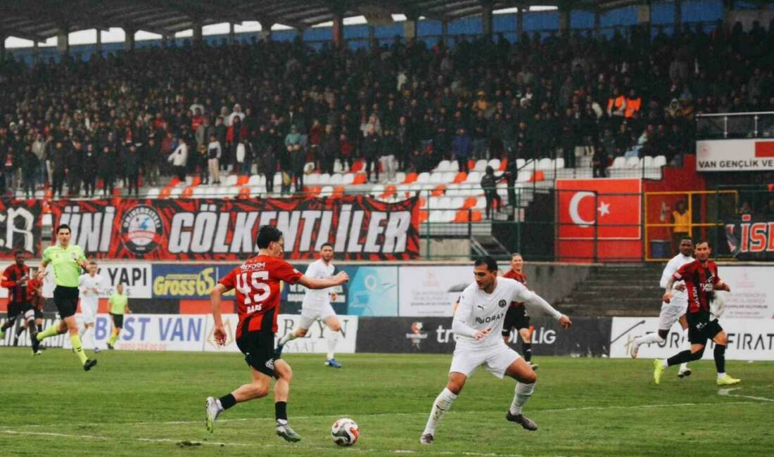 Trendyol 1. Lig 35. hafta maçında Vanspor FK, sahasında karşılaştığı