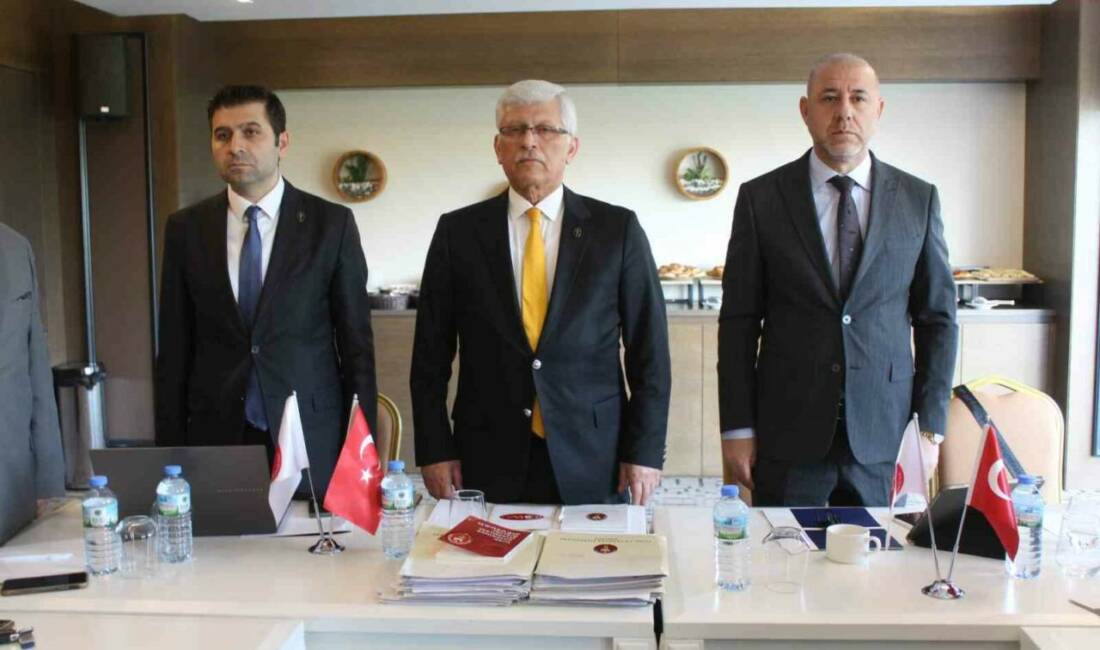 Aydın’ın ev sahipliğinde ülke genelindeki veterinerlerin sorunlarının görüşüldüğü 3. Bölge