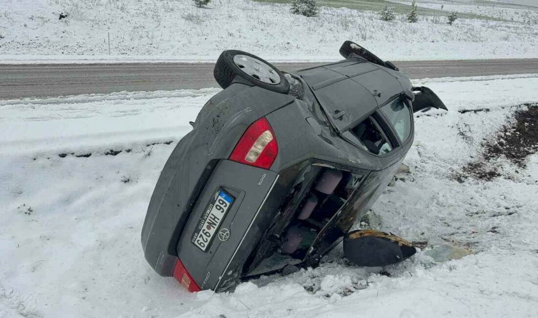 Yozgat’ın Akdağmadeni ilçesinde meydana gelen trafik kazasında 4 kişi yaralandı.