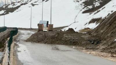 HAKKARİ (İHA) – Hakkari’nin Yüksekova ilçesinde etkili olan yoğun yağışların